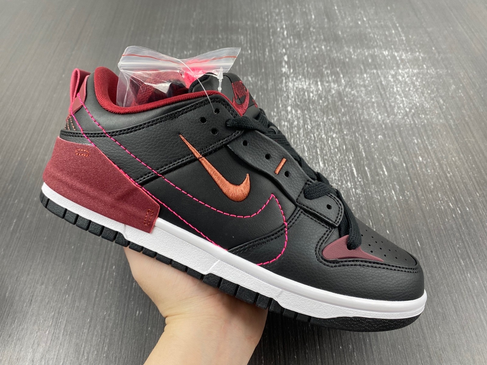 Nike WMNS Dunk Low Disrupt 2 Dark Beetroot DV4024-003