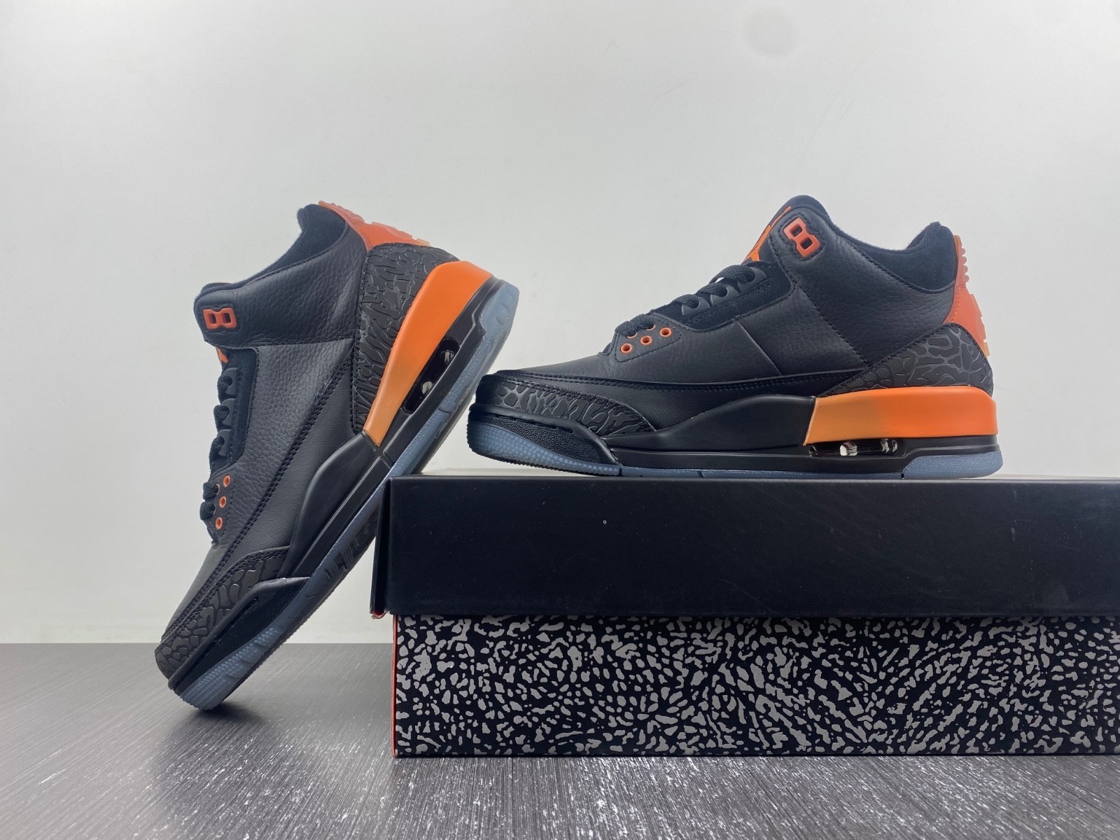 Air Jordan 3 Retro Balvin CK9246-551