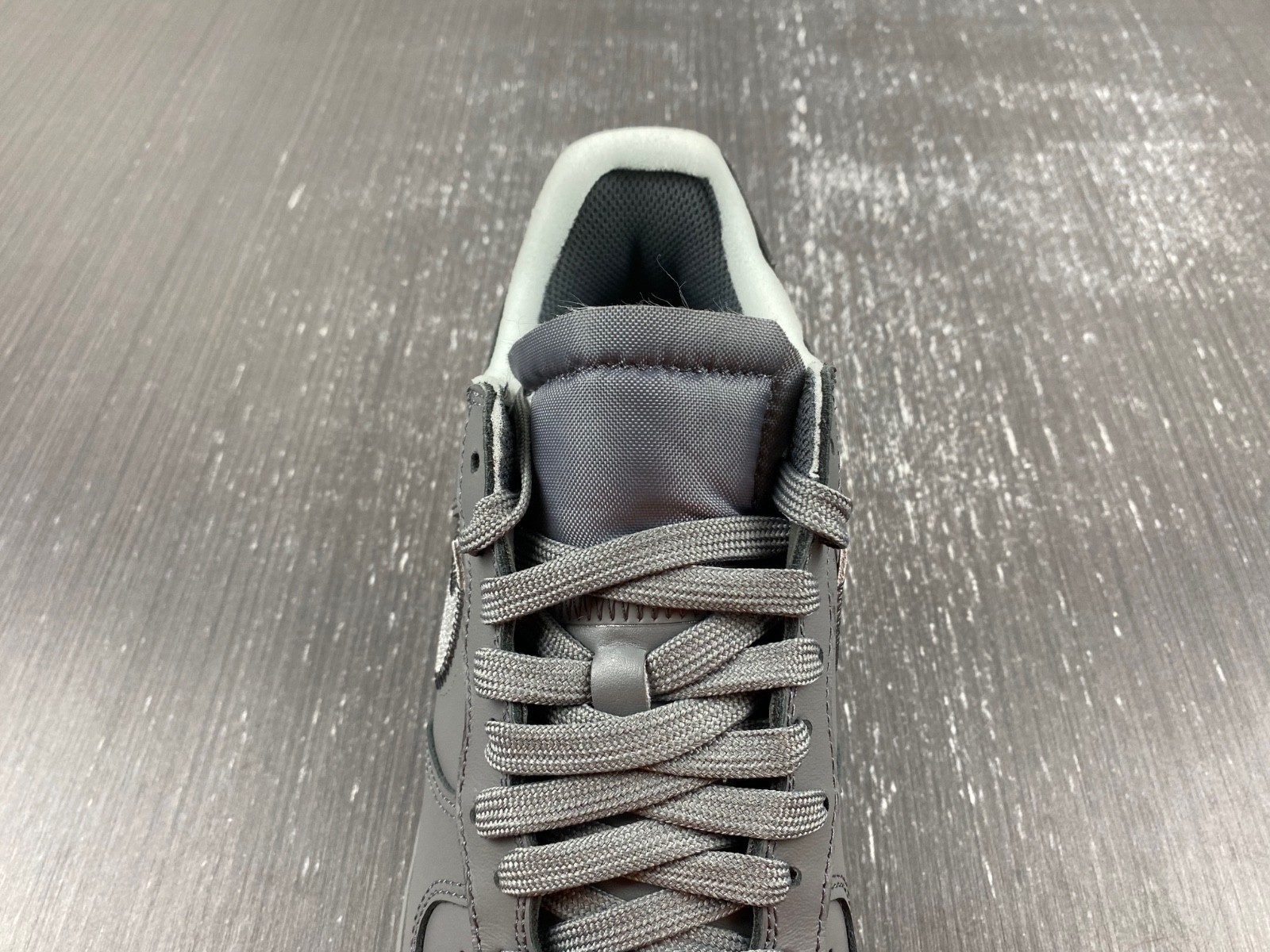 2023 OFF-WHITE x Nike Air Force 1 Low “Grey” DX1419-500