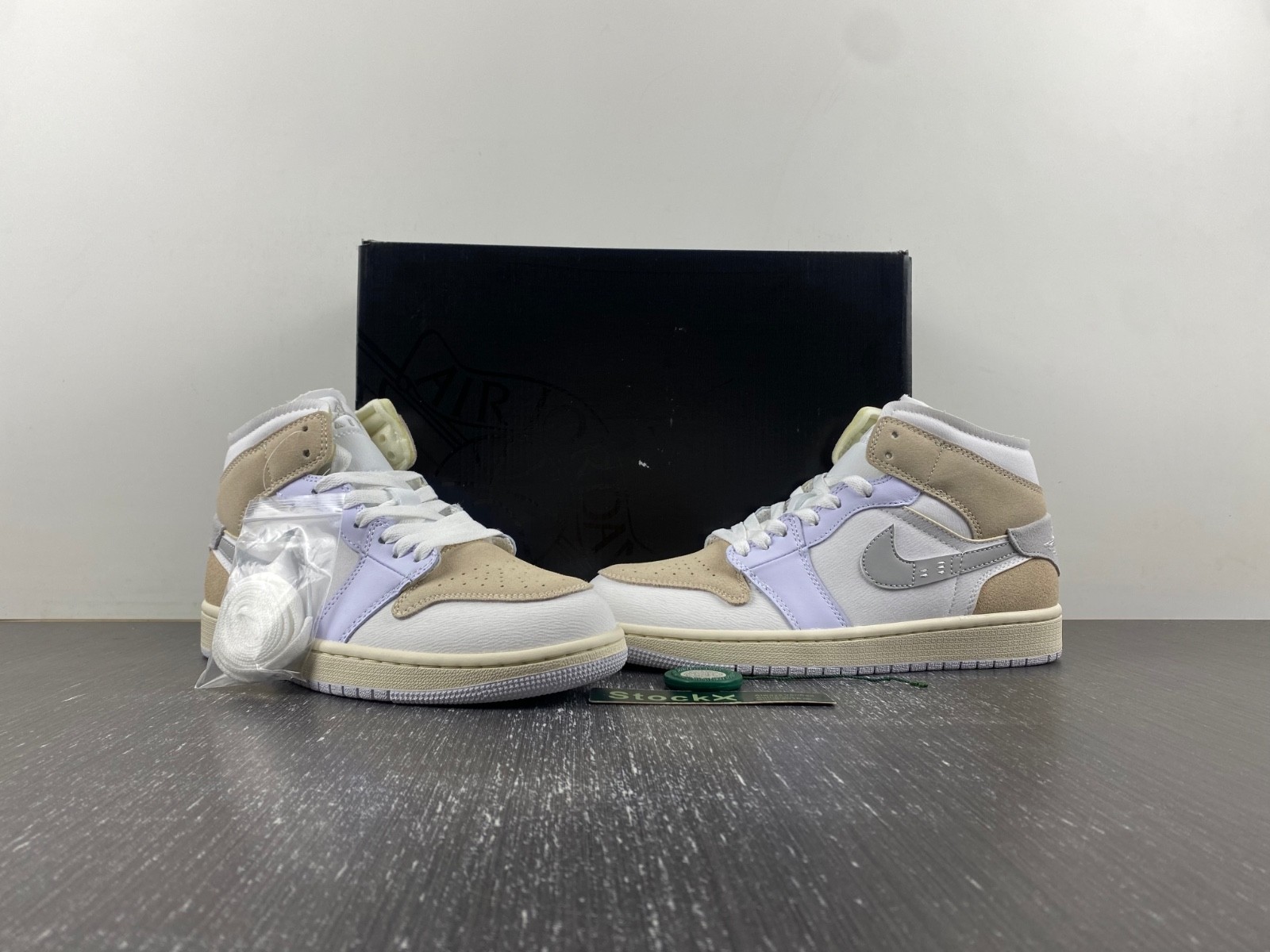 Air Jordan 1 Mid SE Craft Tech Grey DM9652-120