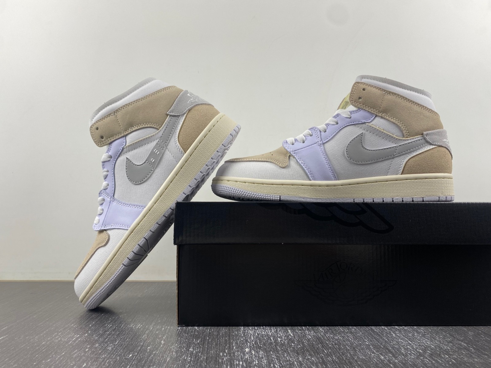 Air Jordan 1 Mid SE Craft Tech Grey DM9652-120
