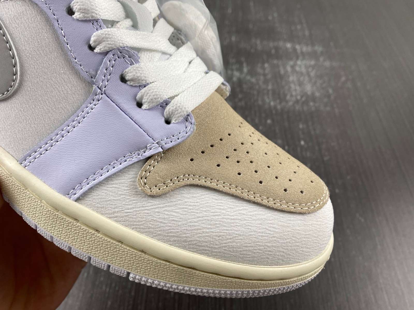 Air Jordan 1 Mid SE Craft Tech Grey DM9652-120