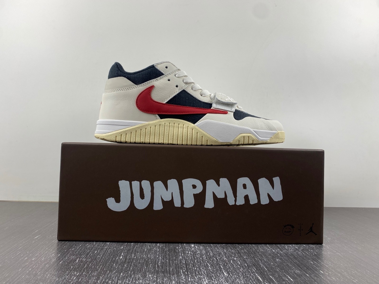Travis Scott x Jordan Jumpman Jack TR University Red FZ8117-101