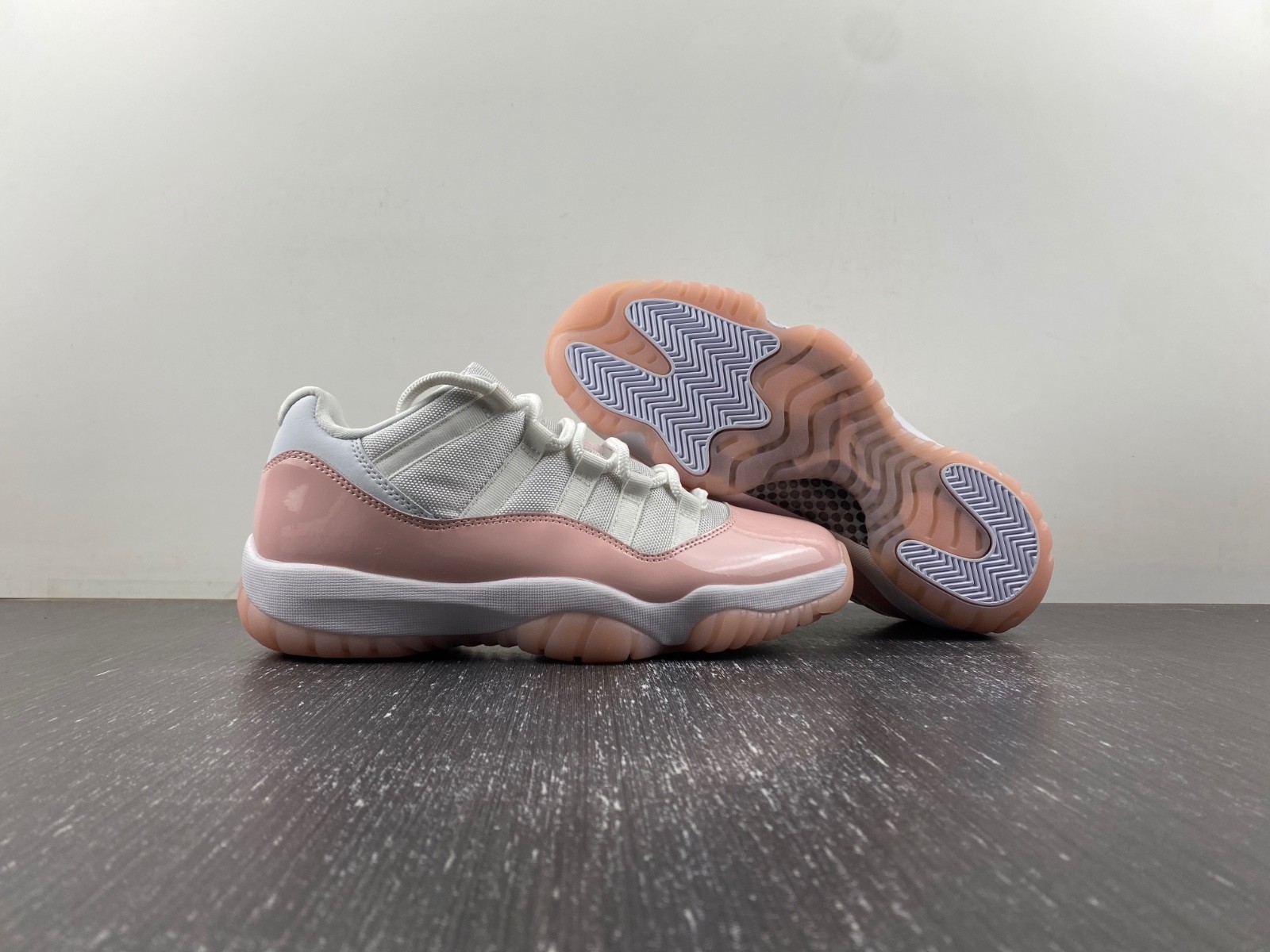 Air Jordan 11 Low Legend Pink AH7860-160