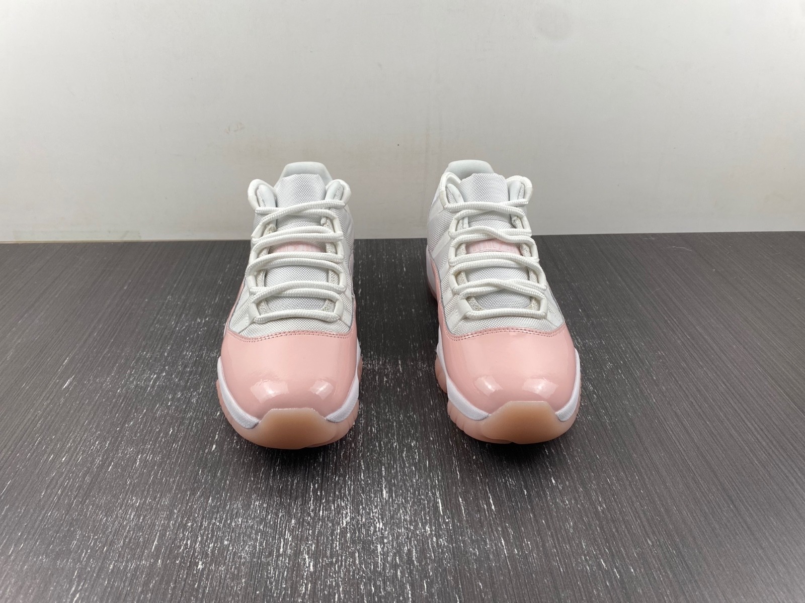 Air Jordan 11 Low Legend Pink AH7860-160