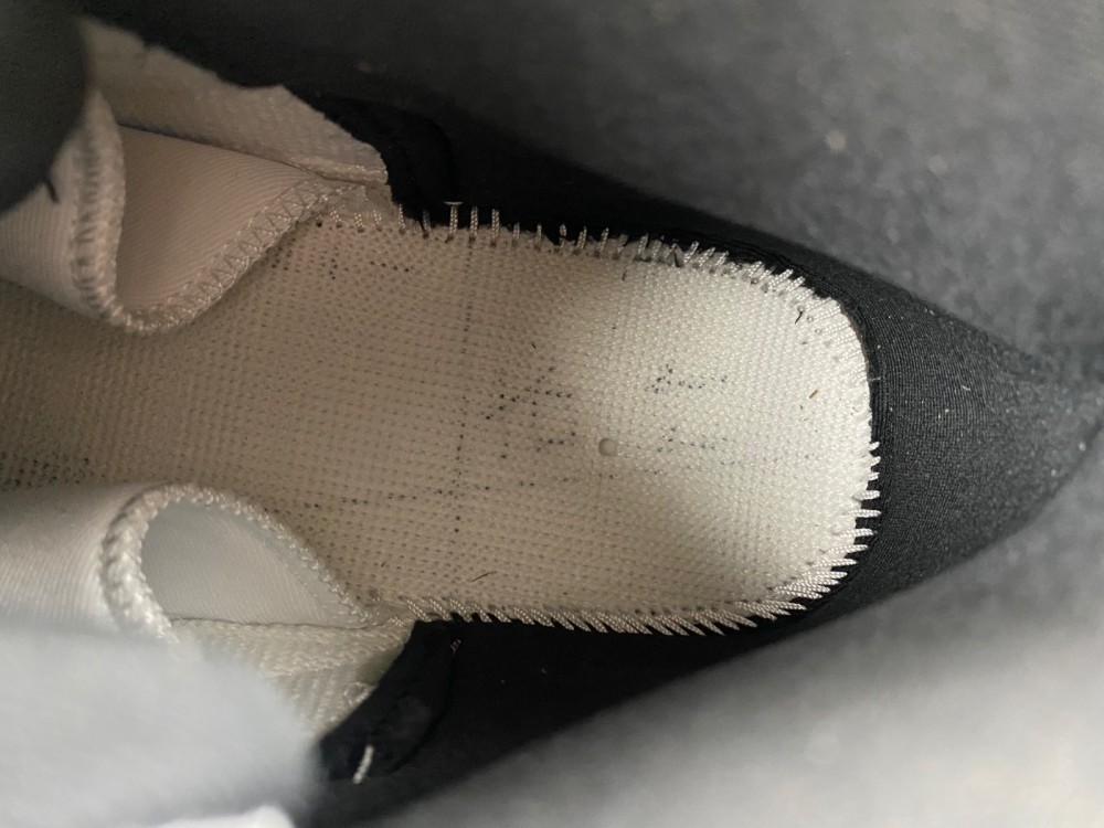 Air Jordan 12 “White/Game Royal” CT8013-140