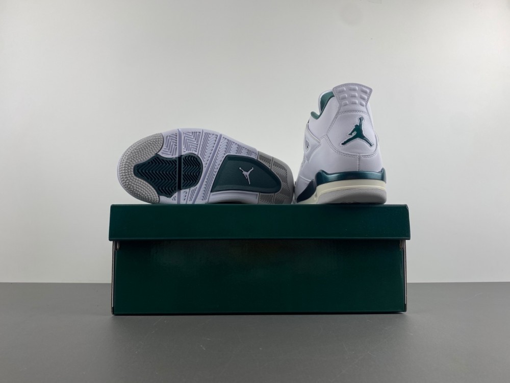 Air Jordan 4 "Oxidized Green" FQ8138-103