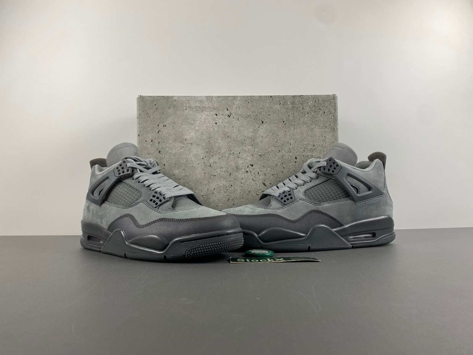 Air Air Jordan 4 “Smoke Grey” FQ7928-001