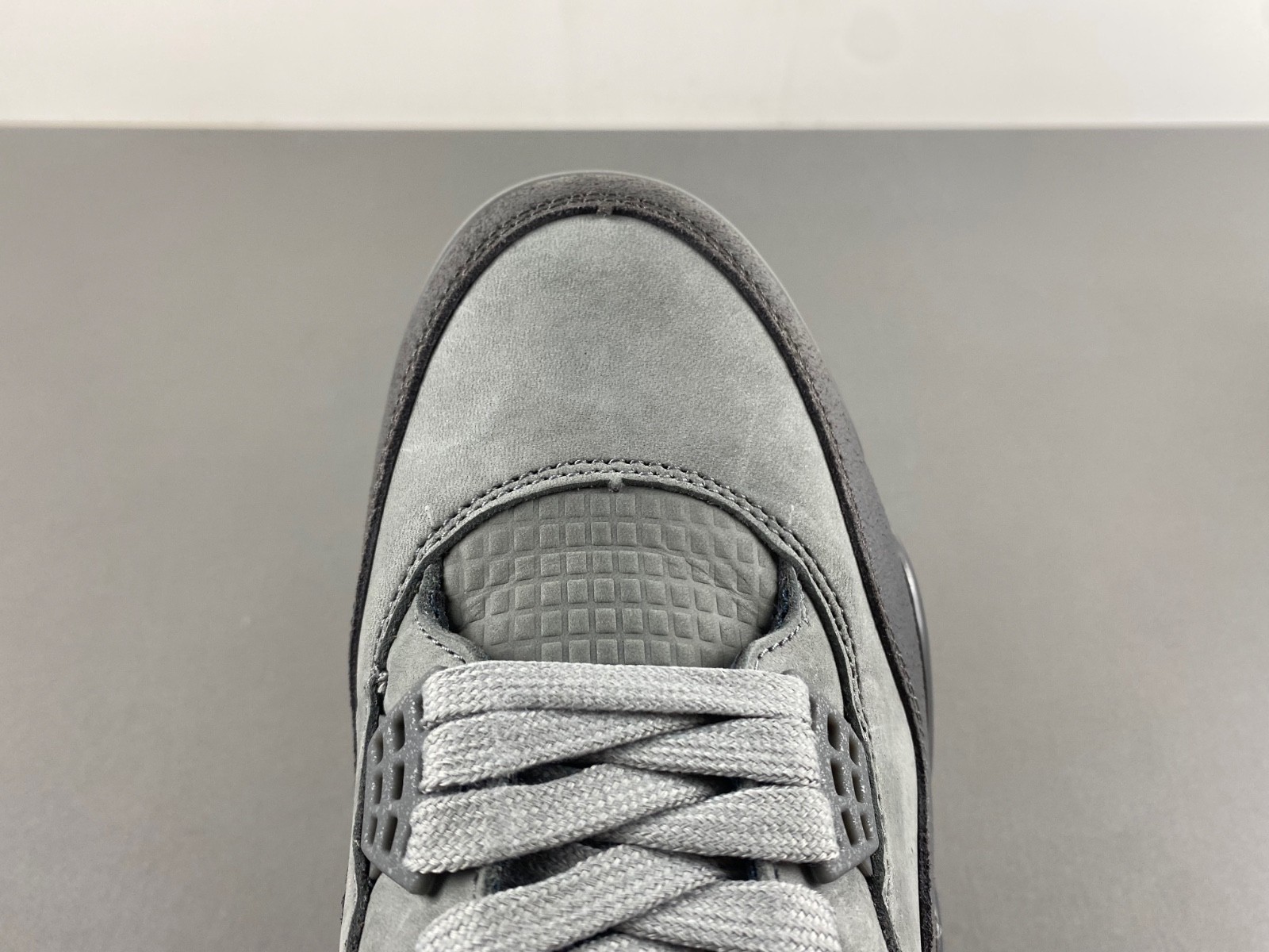 Air Air Jordan 4 “Smoke Grey” FQ7928-001