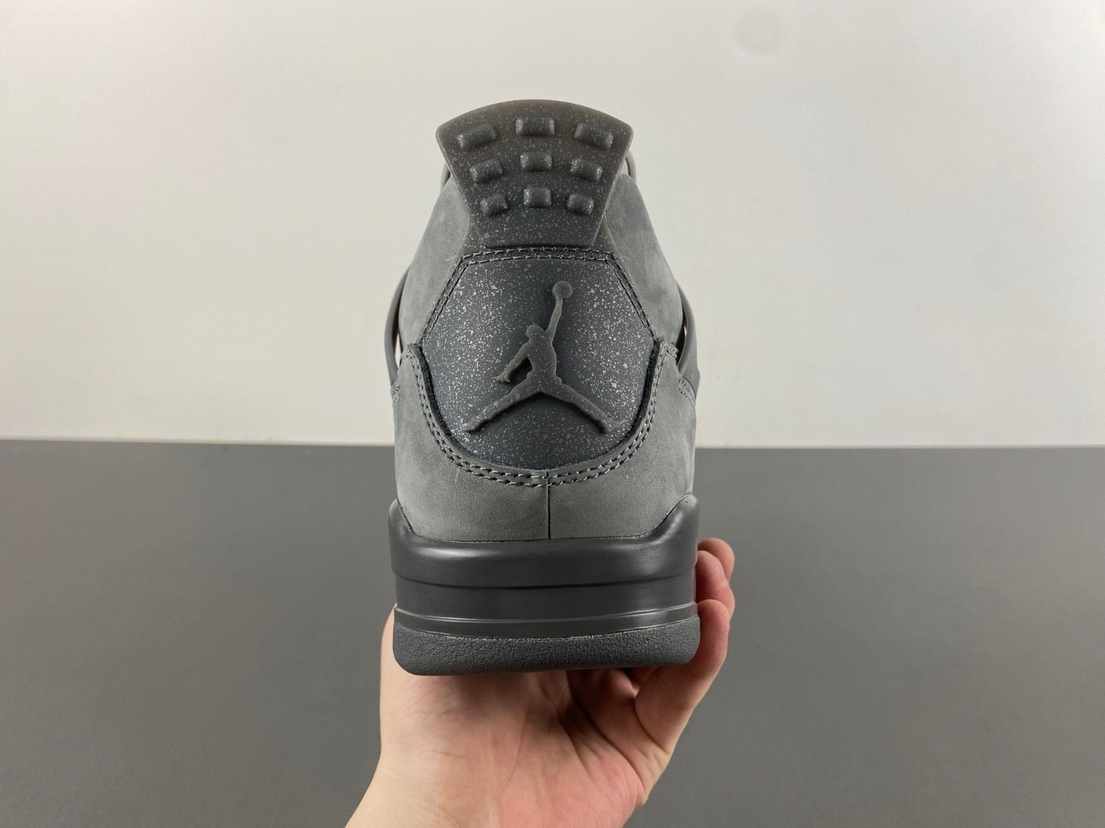 Air Air Jordan 4 “Smoke Grey” FQ7928-001