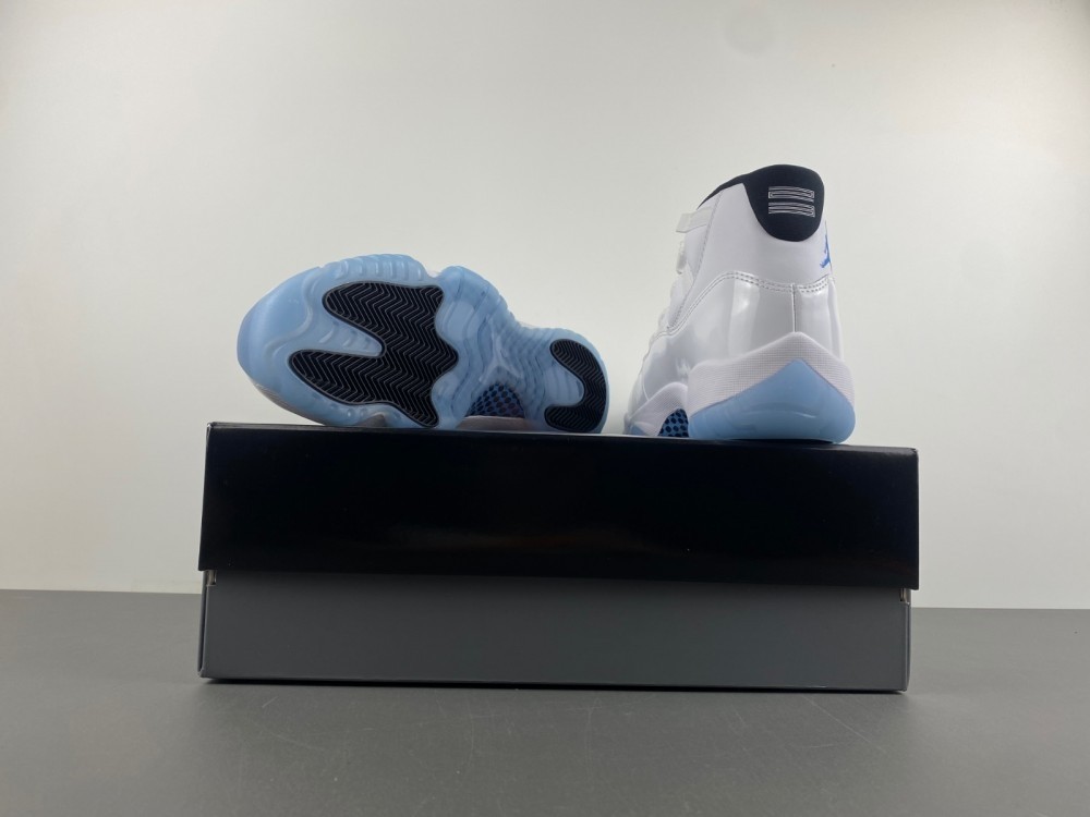 Air Jordan 11 Legend Blue (Columbia) 2024 CT8012-104