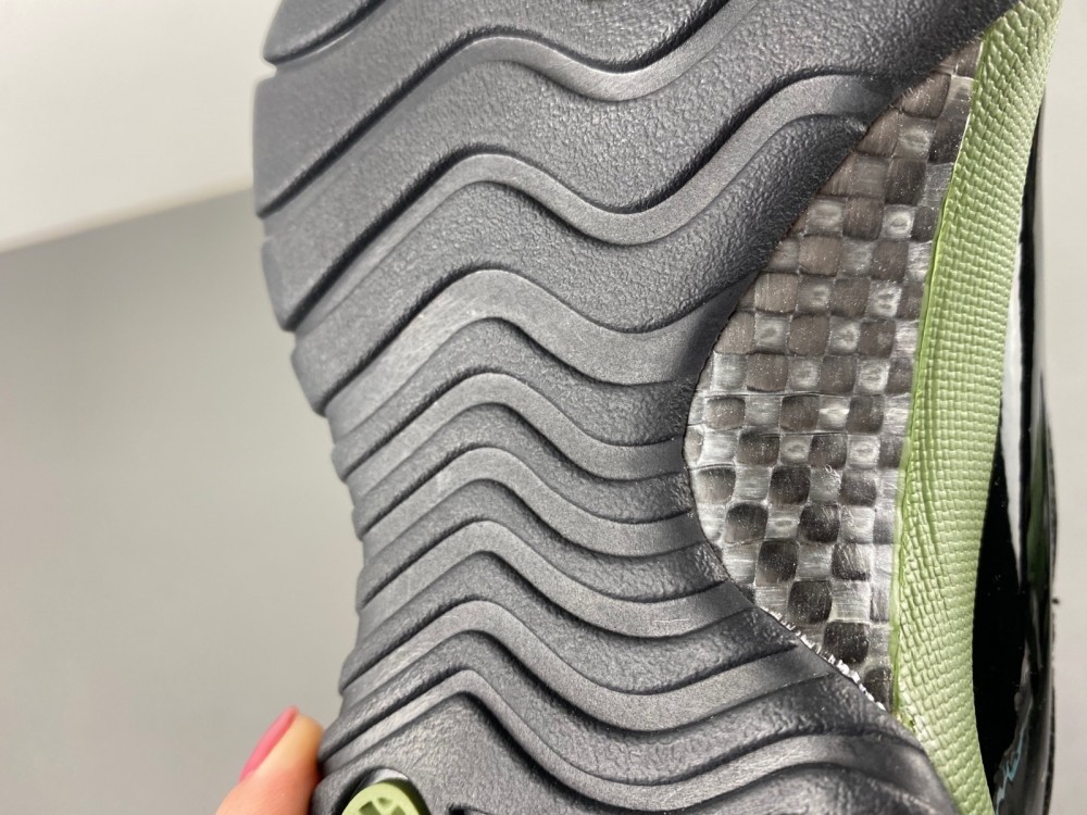 Air Jordan 11 Retro ARMY GREEN BLACK CT8012-300