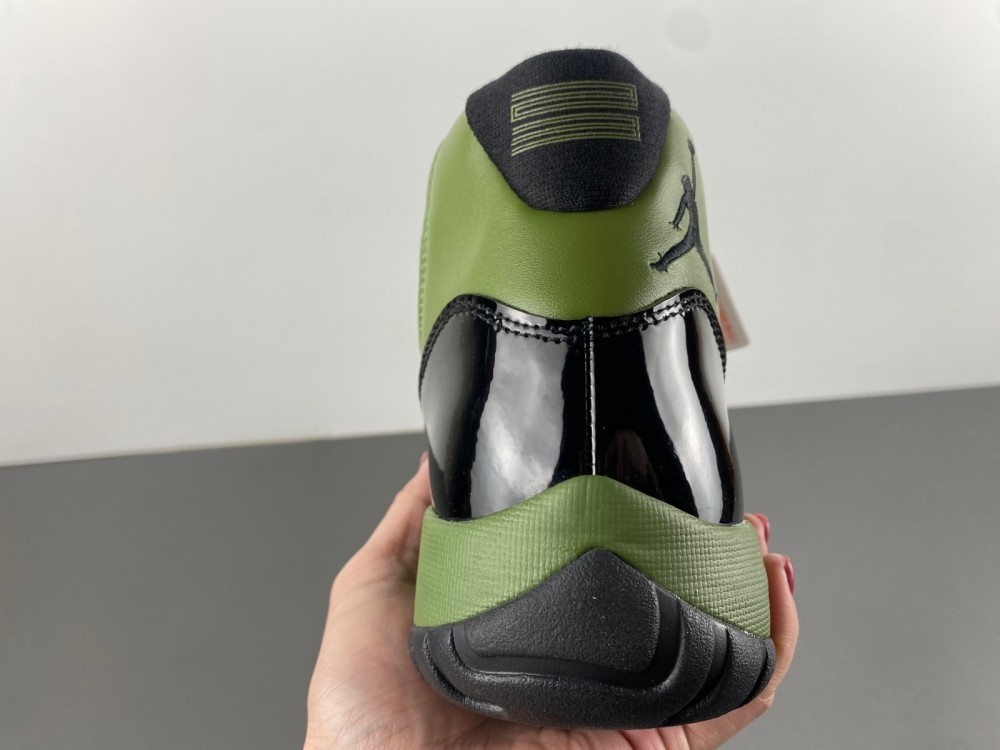 Air Jordan 11 Retro ARMY GREEN BLACK CT8012-300