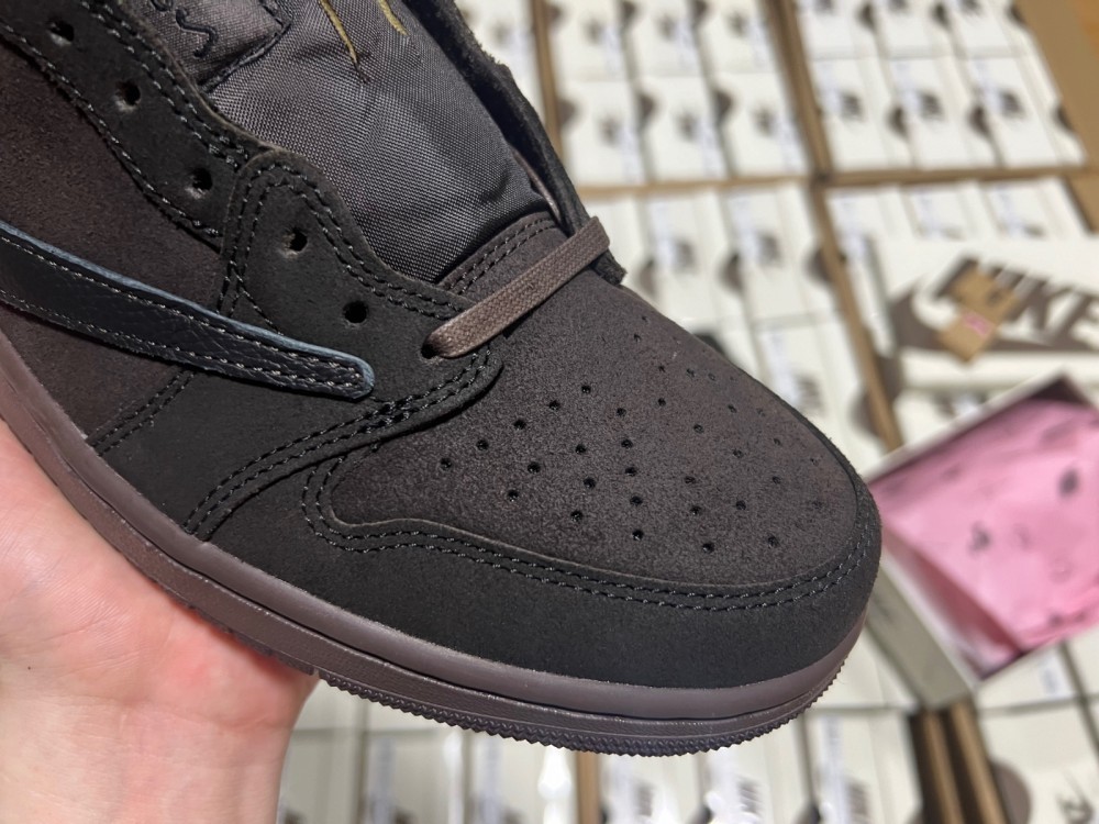 Travis Scott x Air Jordan 1 Low OG Velvet Brown DM7866-202