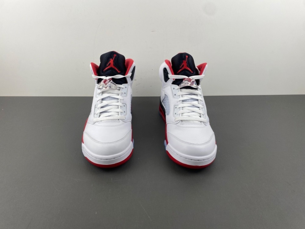 Air Jordan 5 Retro Fire Red Black Tongue (2025) - HQ7978-101
