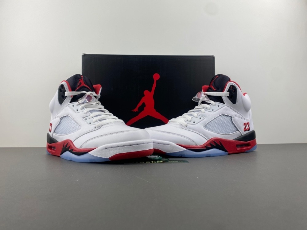 Air Jordan 5 Retro Fire Red Black Tongue (2025) - HQ7978-101
