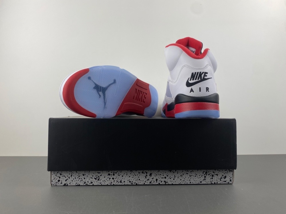 Air Jordan 5 Retro Fire Red Black Tongue (2025) - HQ7978-101