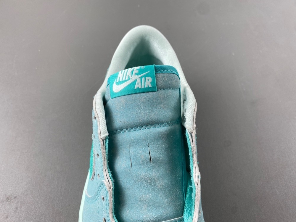 Air Jordan 1 Retro Low OG Washed Teal (Women
