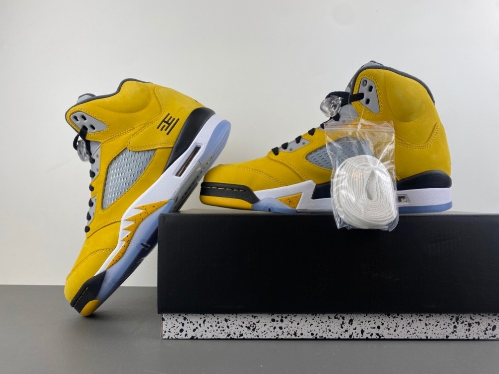 Air Jordan 5 Retro Tokyo T23 IO3372-700