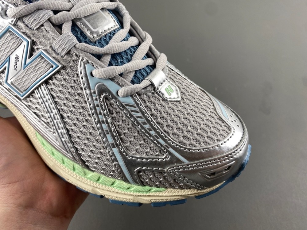 New Balance 1906R Silver Metallic Stillwater U1906RCR