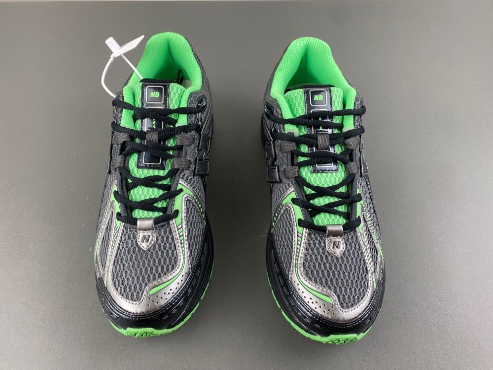 New Balance U1906 Silver Metallic Green | U1906RCT