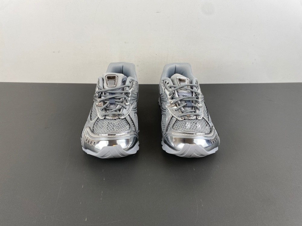 Bo*te*ga Ve*ne*ta Orbit Sneaker 