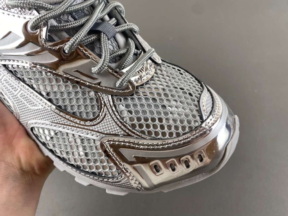 Bo*te*ga Ve*ne*ta Orbit Sneaker 