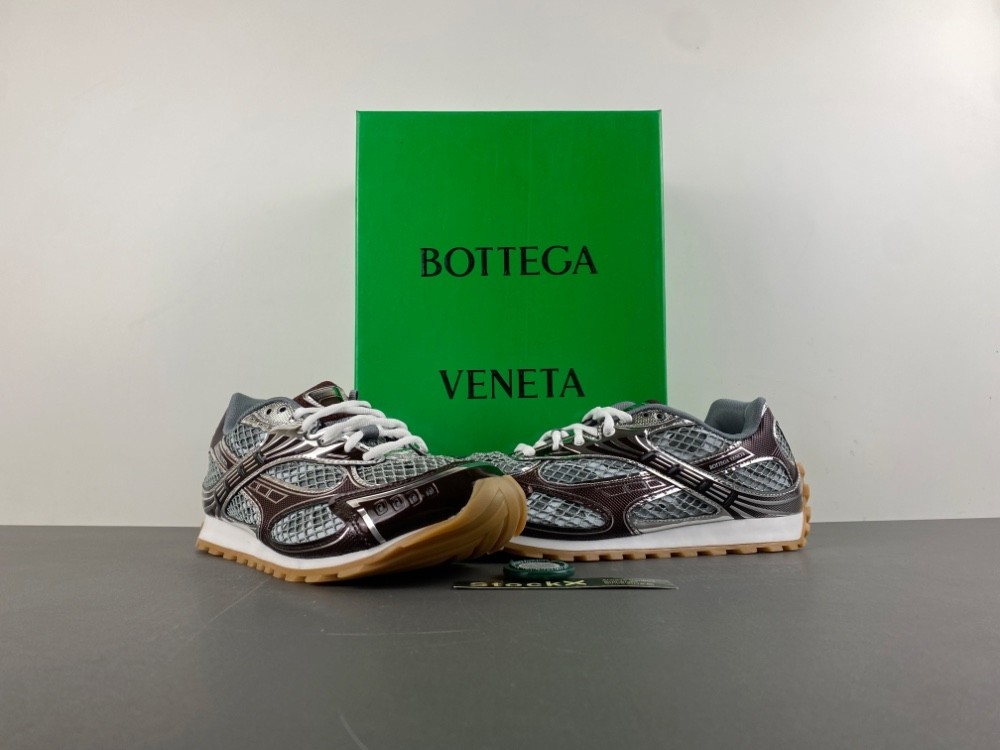 Bo*te*ga Ve*ne*ta Wmns Orbit Sneaker 
