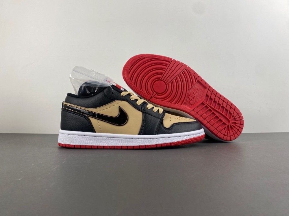 Air Jordan 1 Low SE 