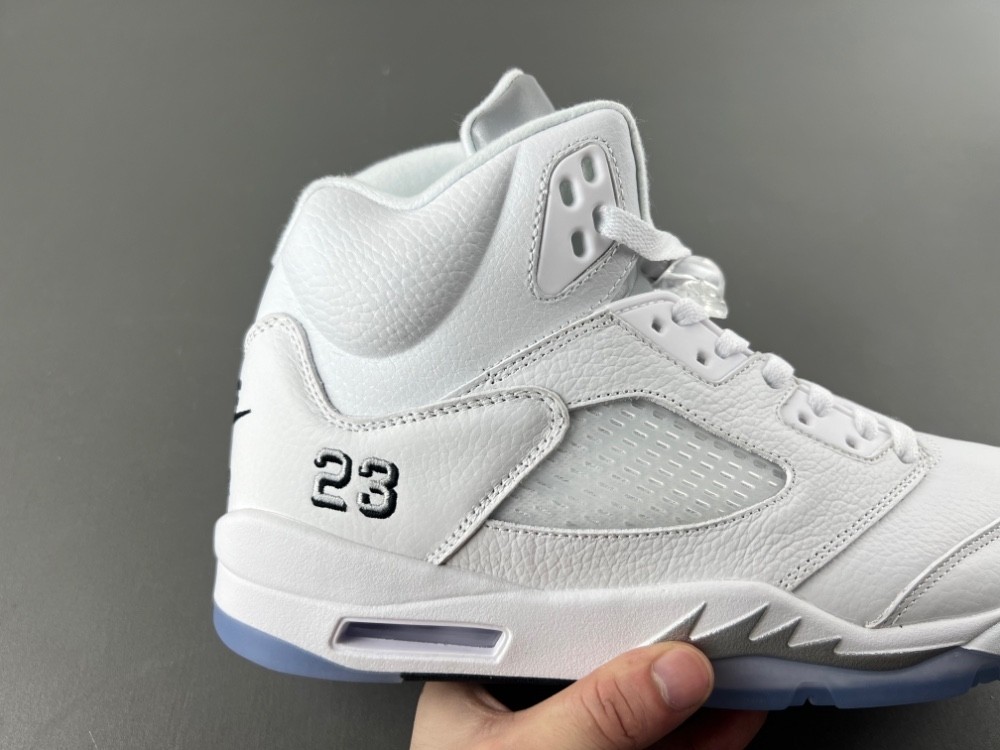 Nike Air Jordan 5 "White Metallic" HQ7978-103