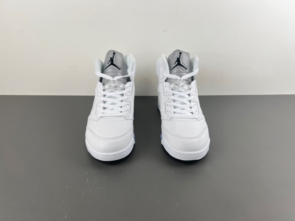 Nike Air Jordan 5 "White Metallic" HQ7978-103