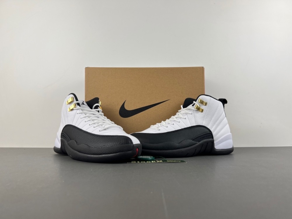 Air Jordan 12 Retro Taxi (GS) - 153265-117