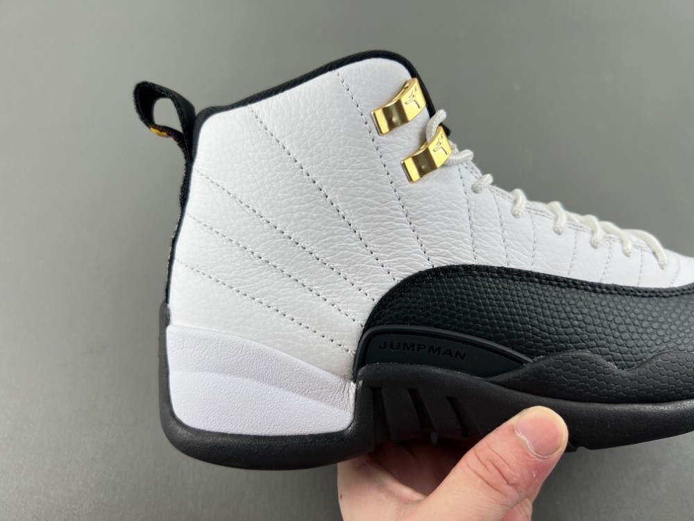 Air Jordan 12 Retro Taxi (GS) - 153265-117
