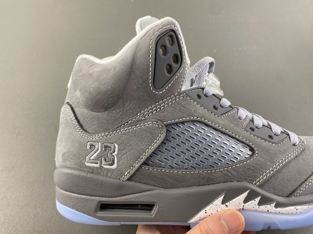 Air Jordan 5 Retro Wolf Grey (2026)  DD0587-002