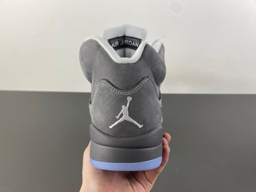 Air Jordan 5 Retro Wolf Grey (2026)  DD0587-002