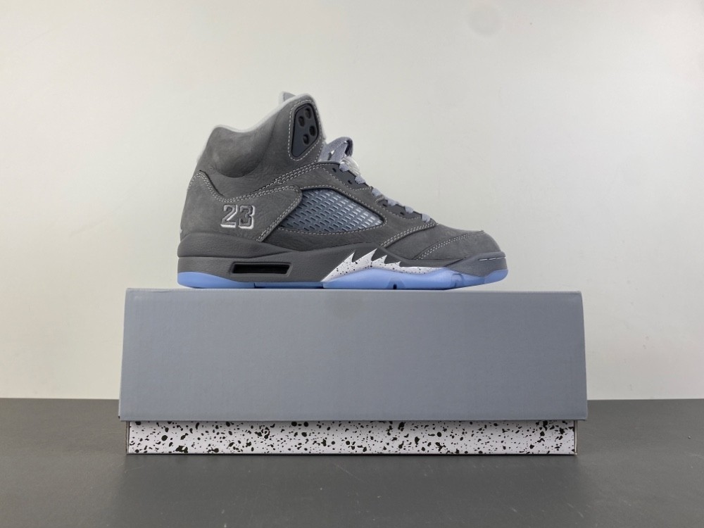 Air Jordan 5 Retro Wolf Grey (2026)  DD0587-002
