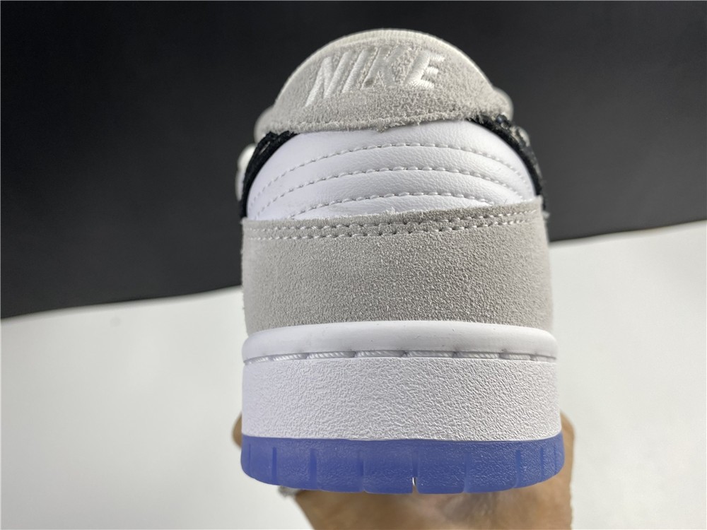 Nike SB Dunk Low Takashi BQ6817-002