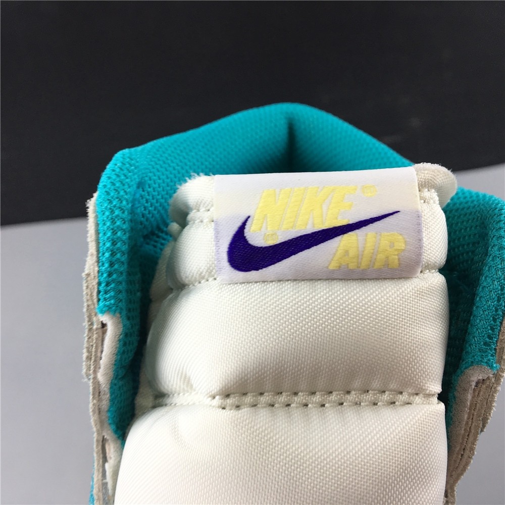Air Jordan 1 Turbo Green 555088-311