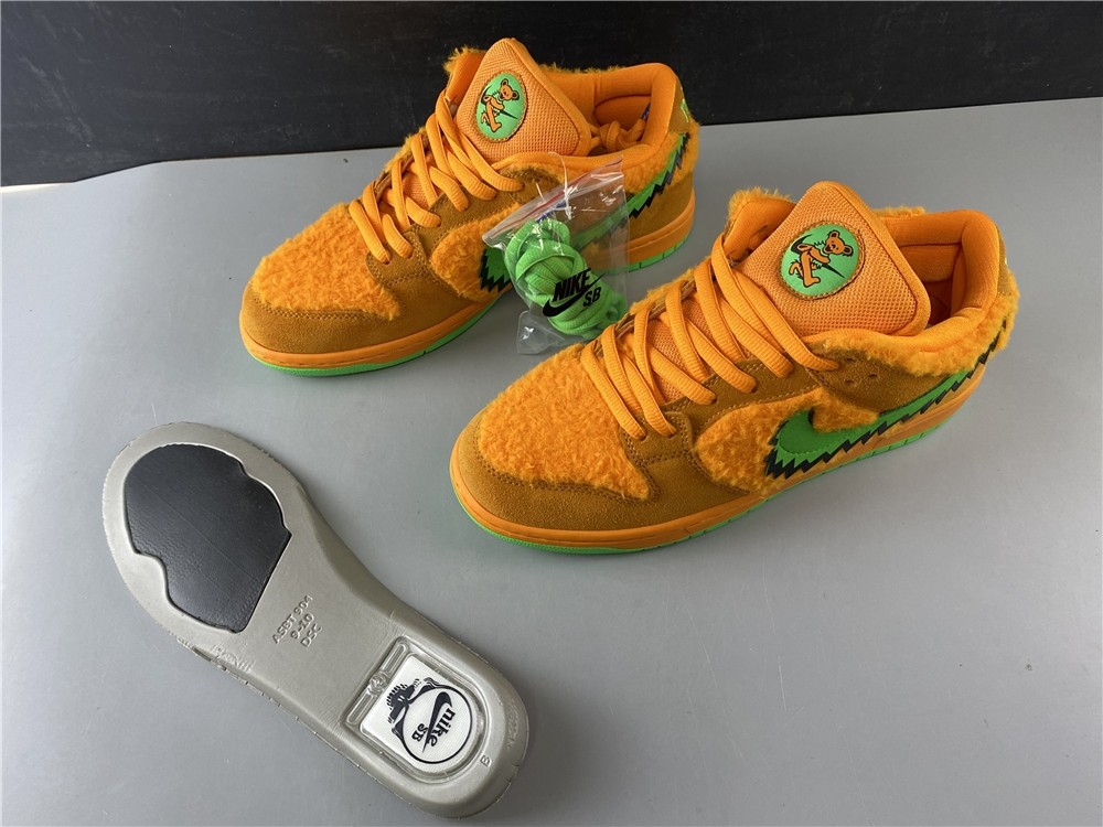 NIKE SB DUNK LOW PRO QS CJ5378-800