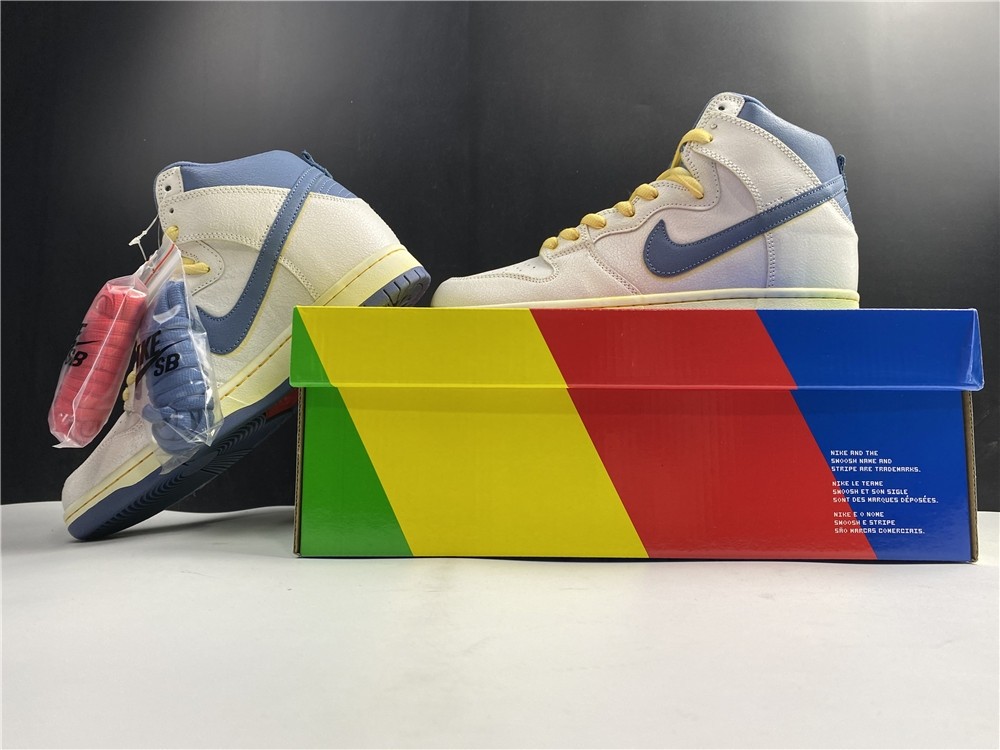 NIKE SB DUNK HIGH PRO QS CZ3334-100