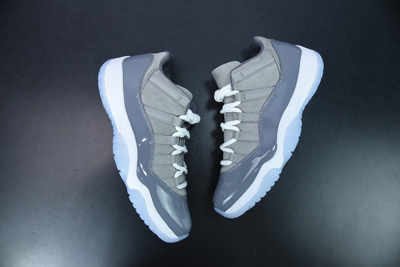 Air Jordan 11 Retro Low Cool Grey - 528895-003