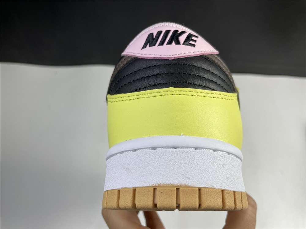 Nike Dunk Low SE “Free 99” DH0952-001