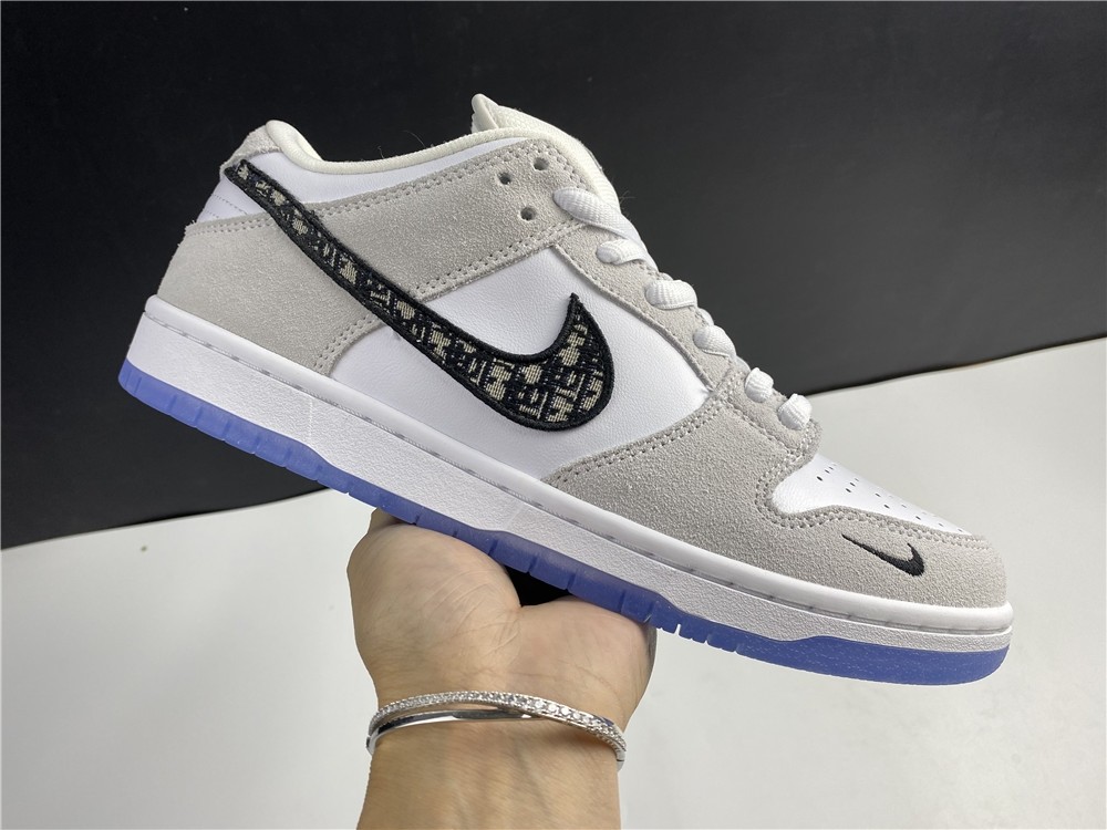 Nike SB Dunk Low Takashi BQ6817-002