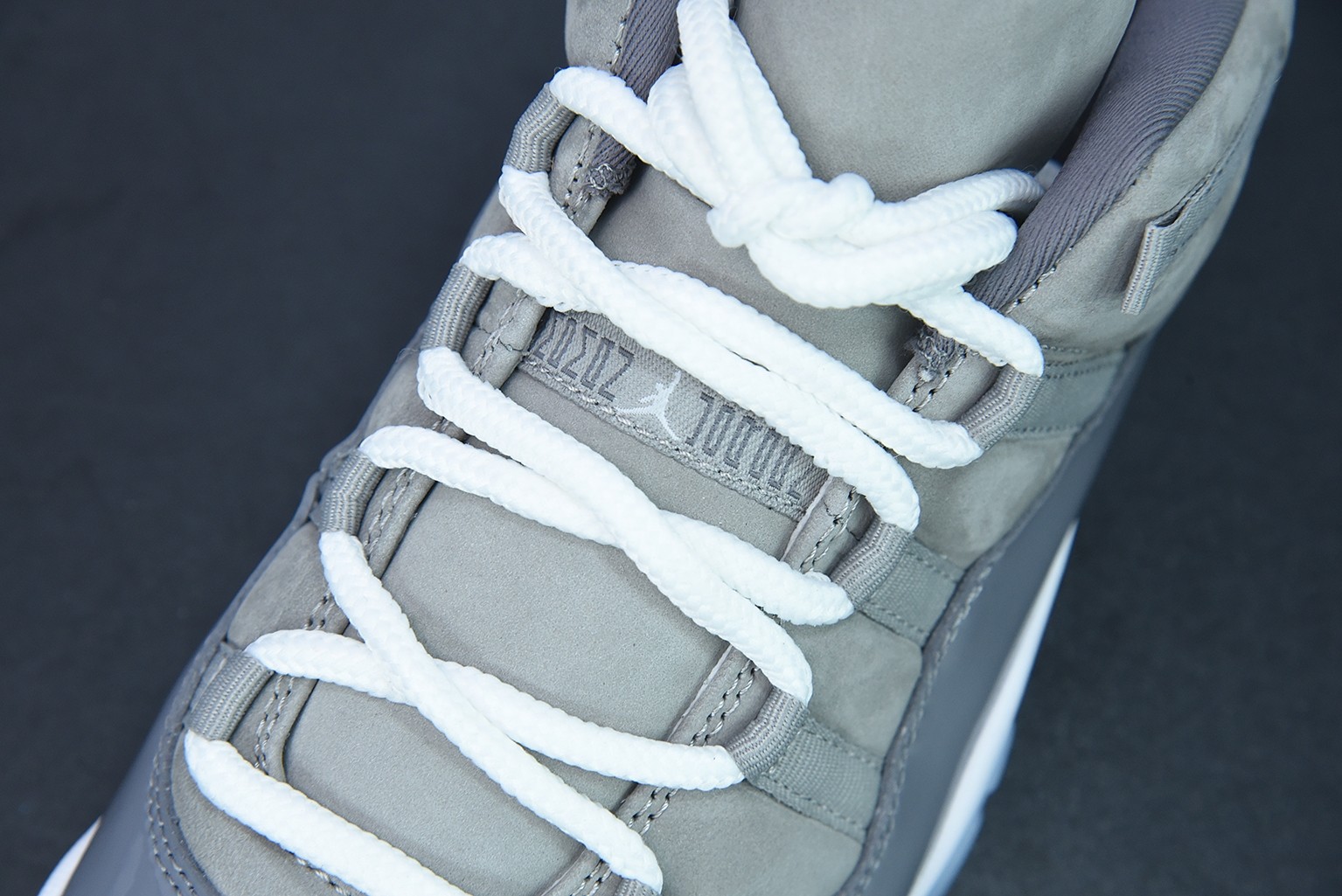 Air Jordan 11 Retro Low Cool Grey - 528895-003