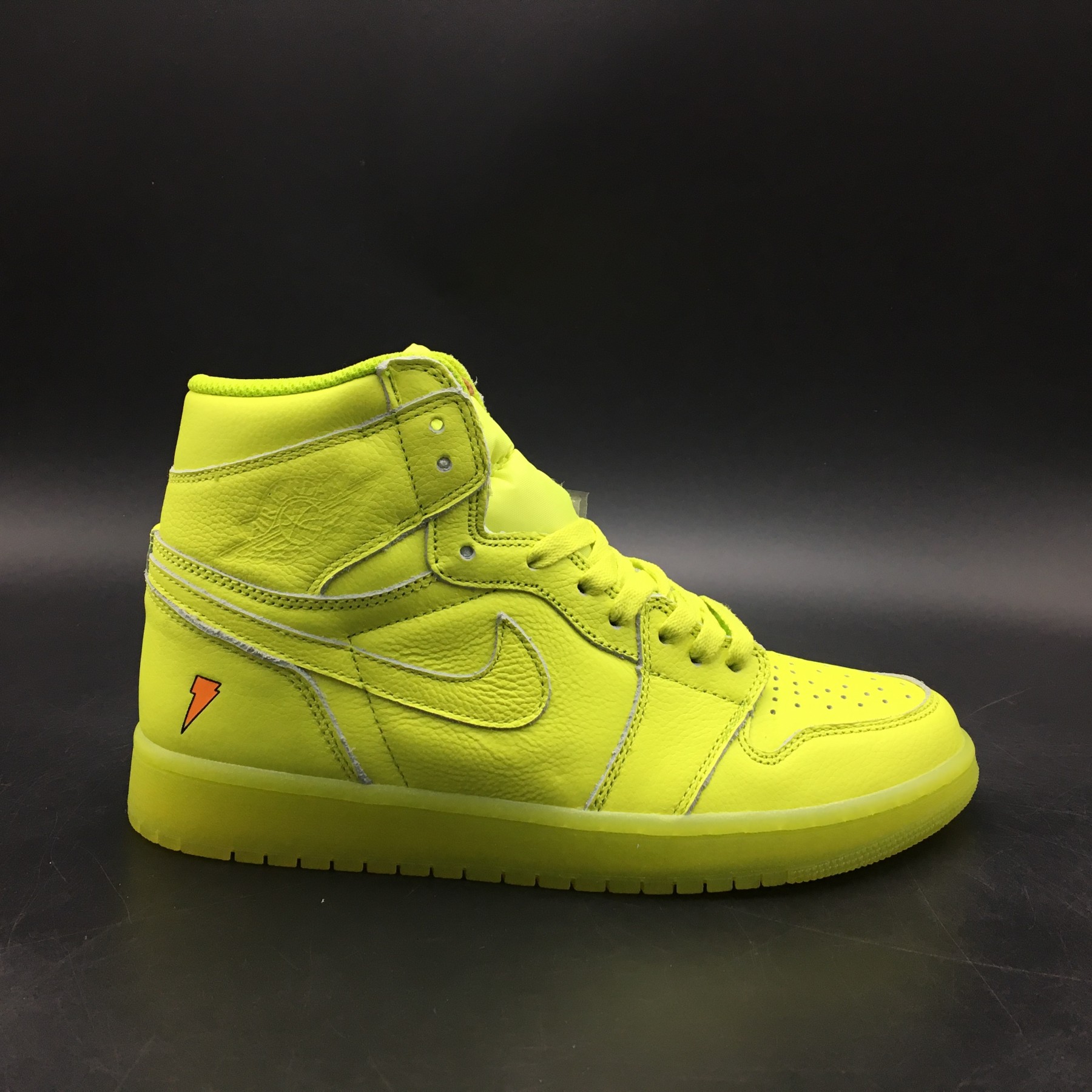 AIR JORDAN 1 RETRO HI “Gatorade”  Cyber mens AJ5997-345