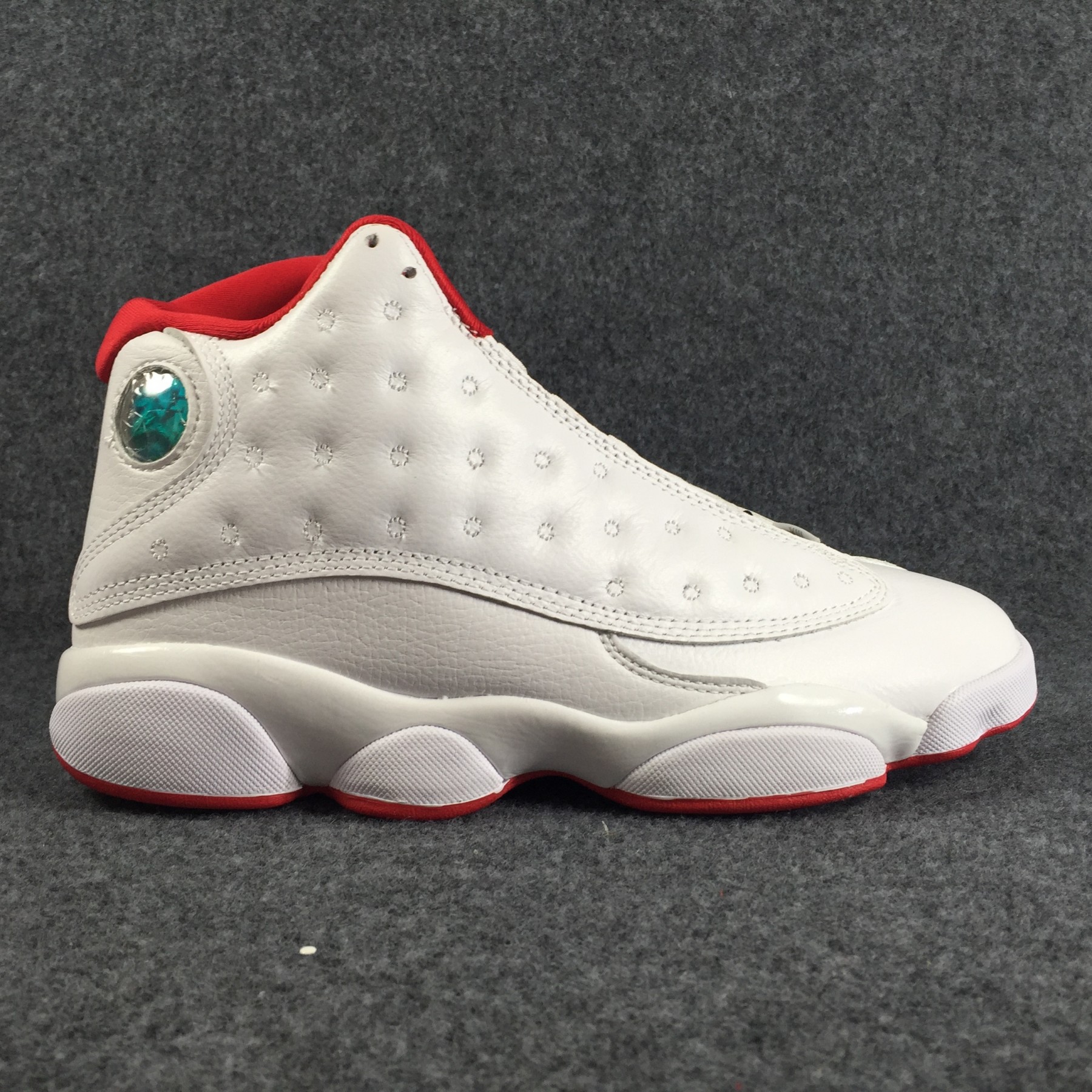 JORDAN 13 RETRO BP "HISTORY OF FLIGHT" white  414571-103