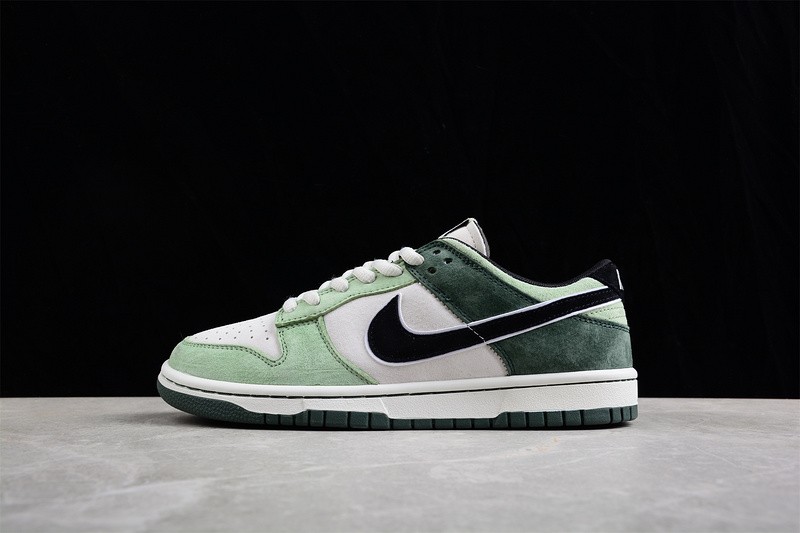 Otomo Katsuhiro x Nk SB Dunk Low "Steamboy OST" LF0068-001