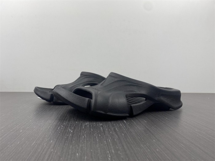 Balenciag* Sandal13