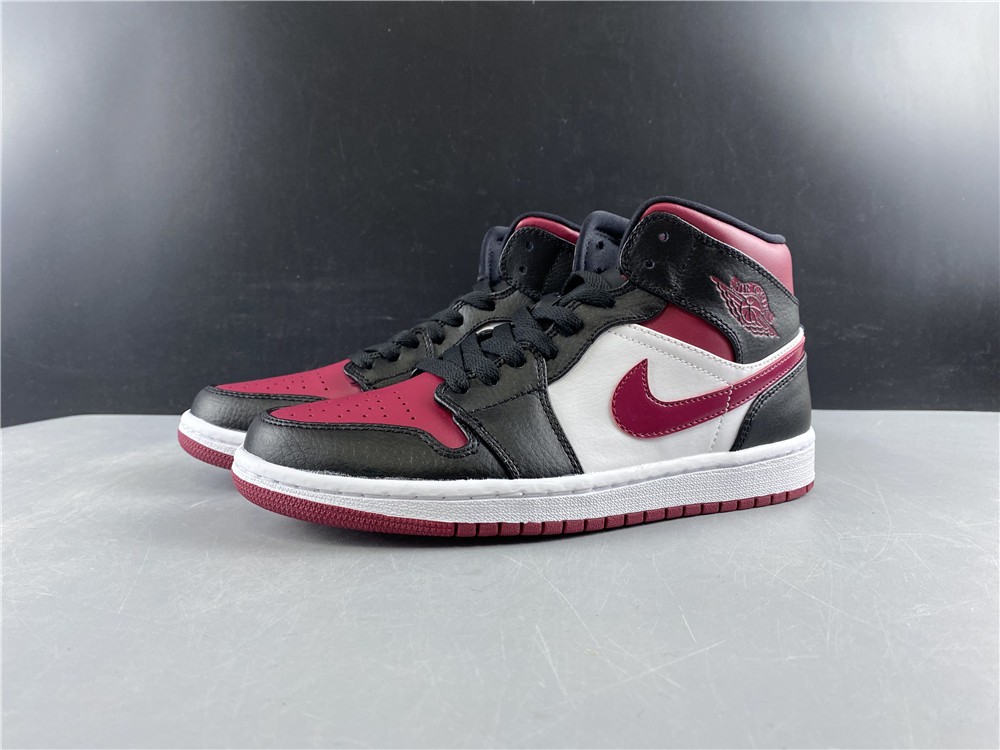 Air Jordan 1 MID bred toe 554724-066