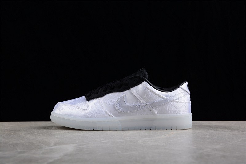 CLOT x fragment x Nike Dunk Low FN0315-110